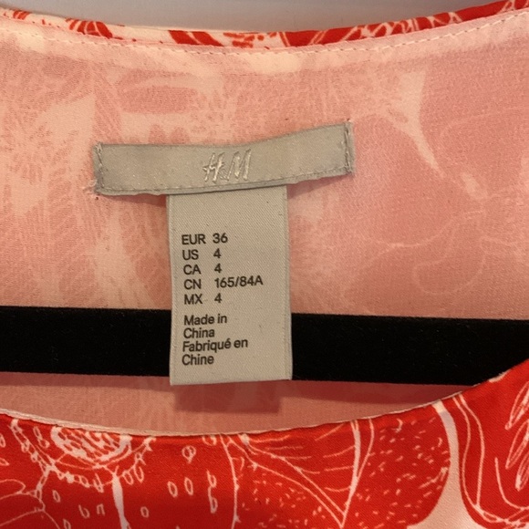 H&M tomato red/white sleeveless botanical print dress. Size 4. NWOT. - Picture 2 of 8